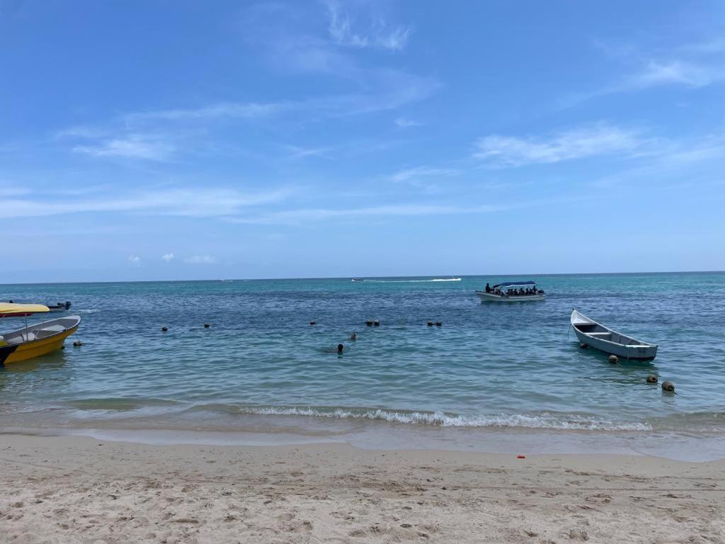 Princesa Del Mar Hotel Pendales Ngoại thất bức ảnh